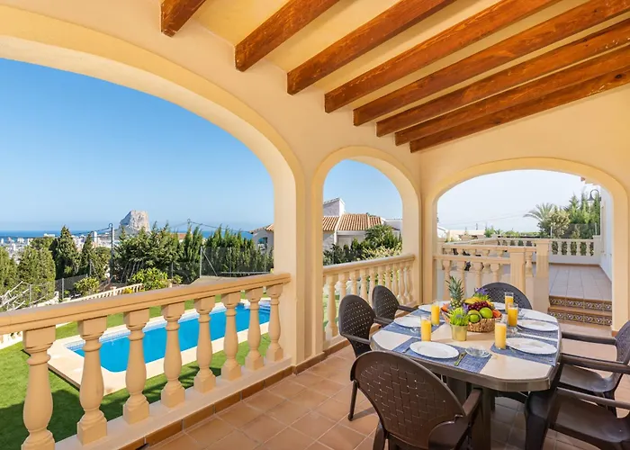 Fina - Plusholidays Villa *